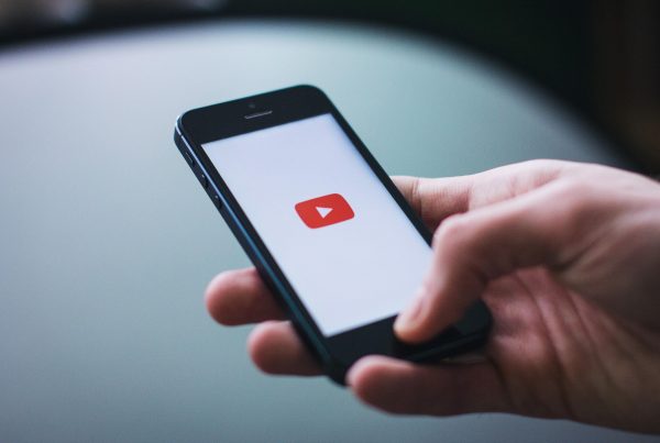 Why you should be using tutorial videos for customer support - Helppier Blog